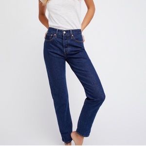 Levi’s Wedgie Dark Wash 28